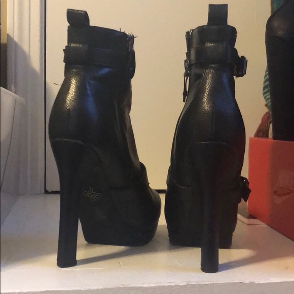 Vera wang black ankle boots - Picture 3 of 4
